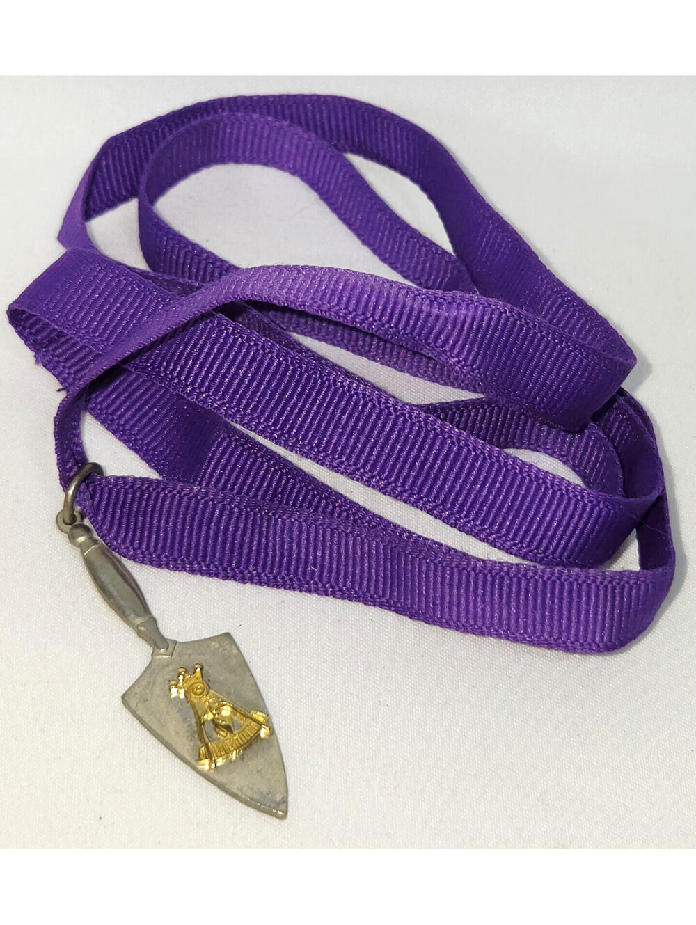 Past Master Trowel Shaped Emblem Necklace